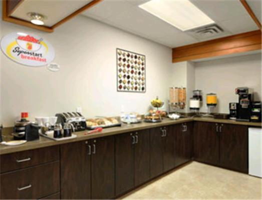 Super 8 By Wyndham Innisfail ภายนอก รูปภาพ